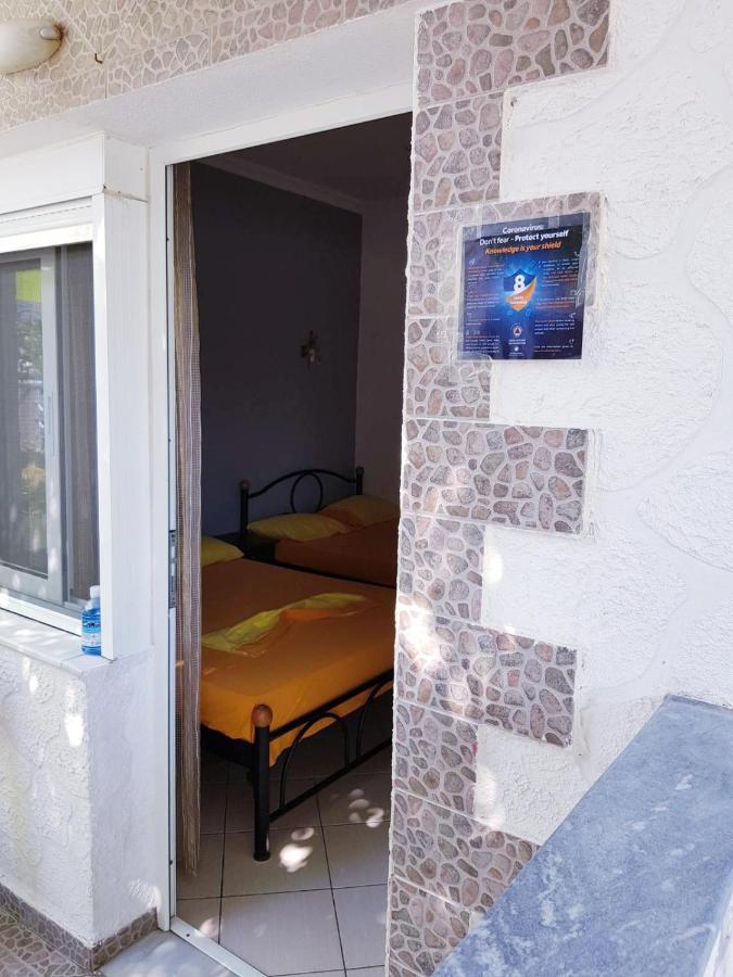 Konstantinos-Elli Rooms Vrasná Zewnętrze zdjęcie