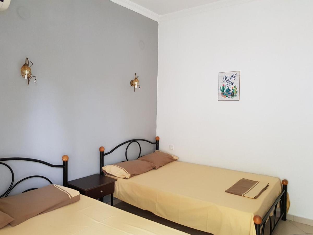 Konstantinos-Elli Rooms Vrasná Zewnętrze zdjęcie