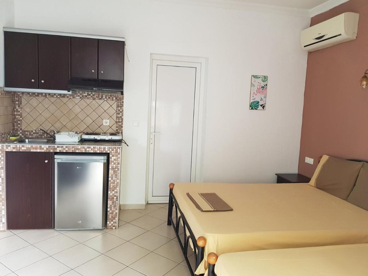 Konstantinos-Elli Rooms Vrasná Zewnętrze zdjęcie